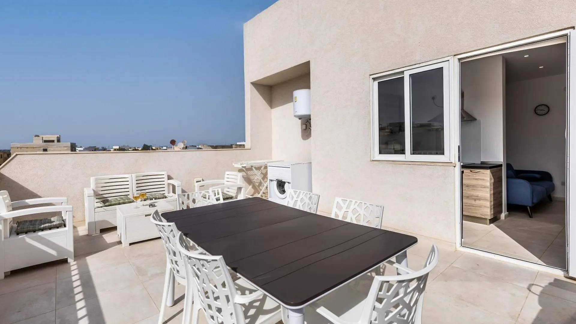 Xemx Sabiha Suite 5 Min Walk From St Julians San Gwann