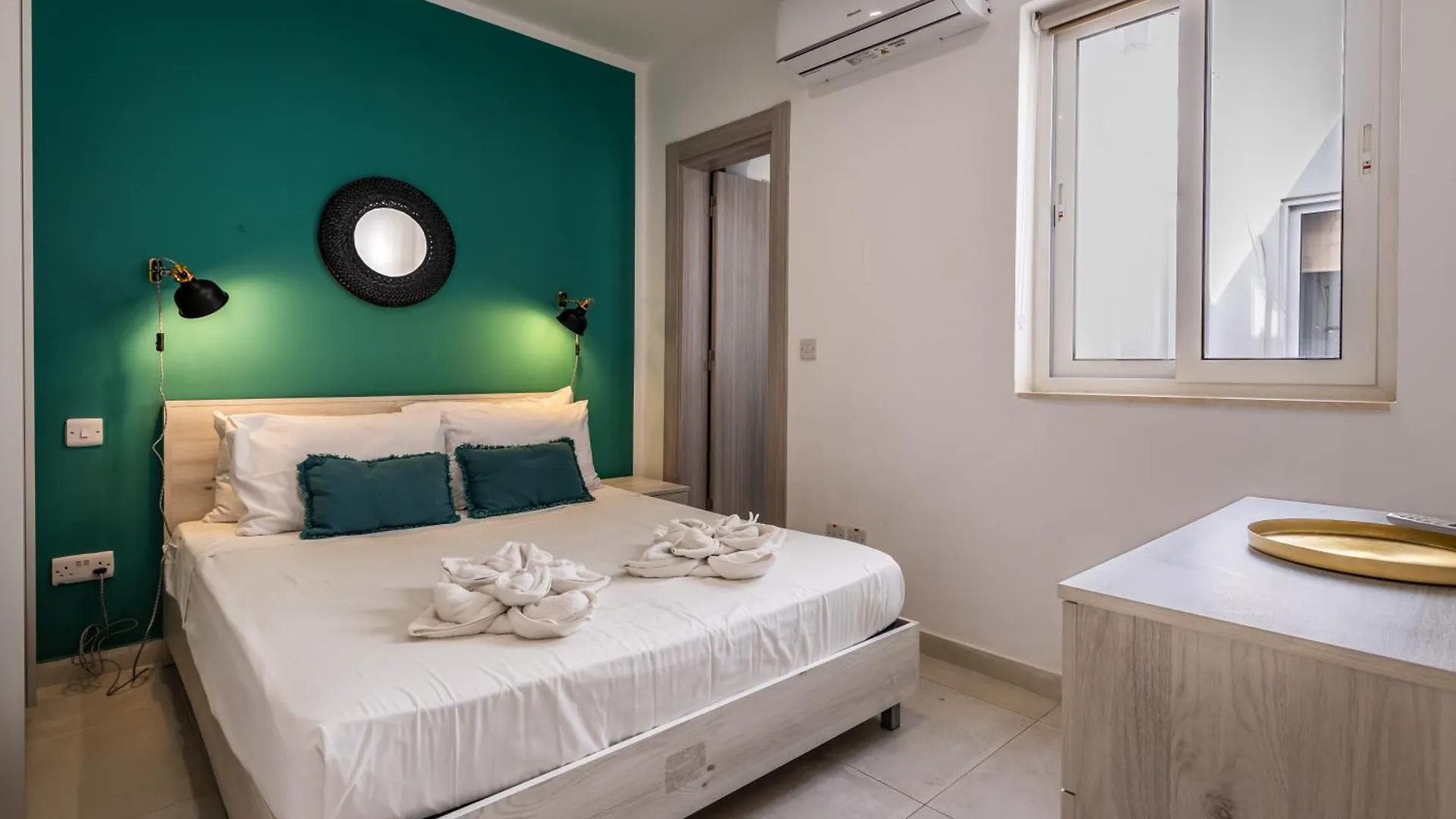 Xemx Sabiha Suite 5 Min Walk From St Julians San Gwann Malta