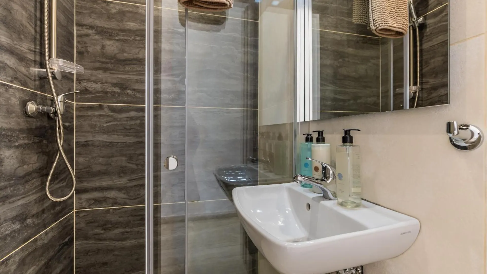 Apartment Xemx Sabiha Suite 5 Min Walk From St Julians San Gwann Malta